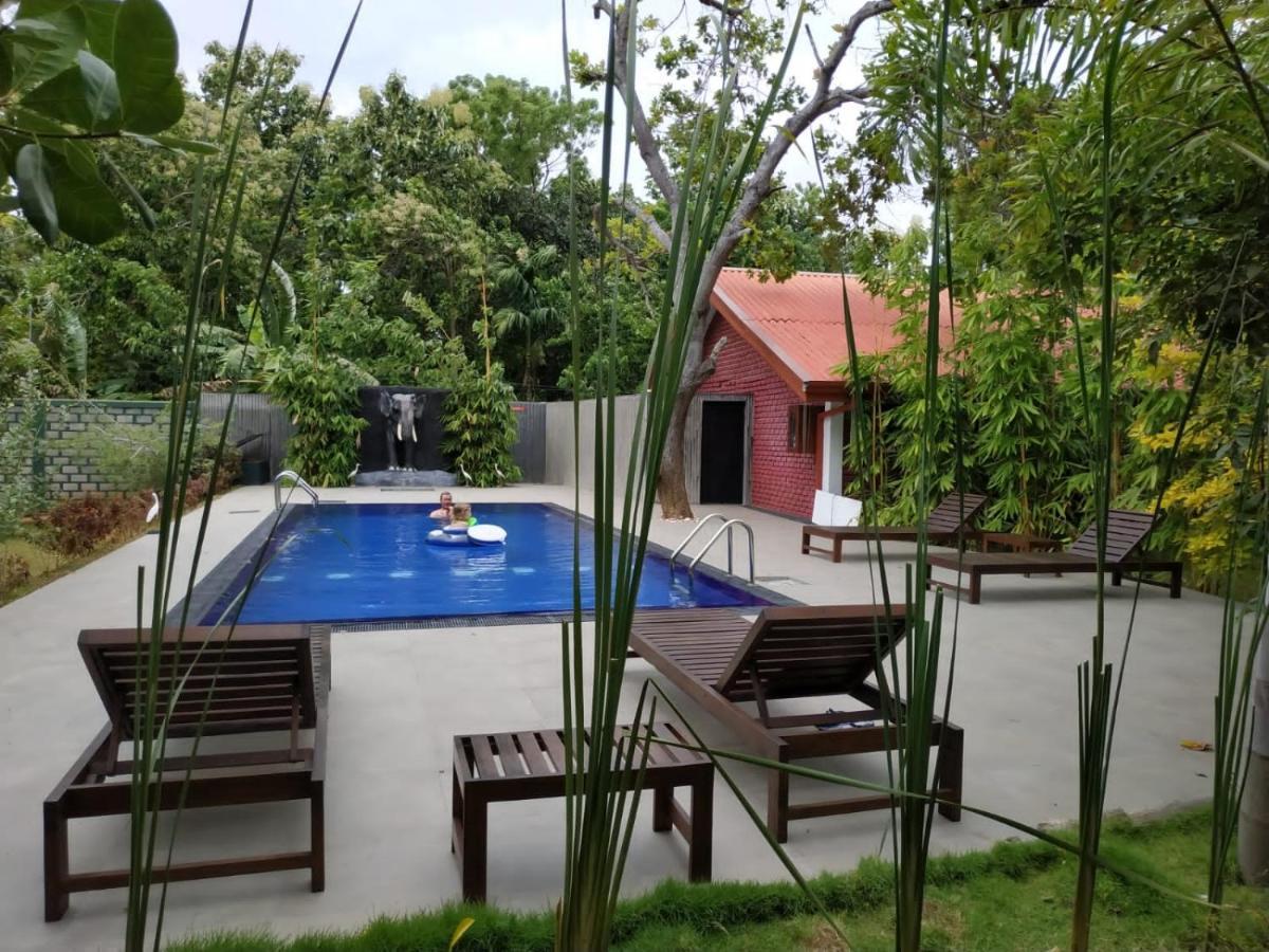 Sigiriya Cashew Palace Resort Daganapothaha Eksteriør bilde